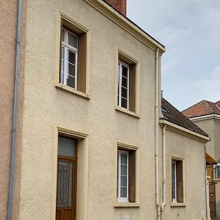 Le Claugi Villa Damery  Exterior photo